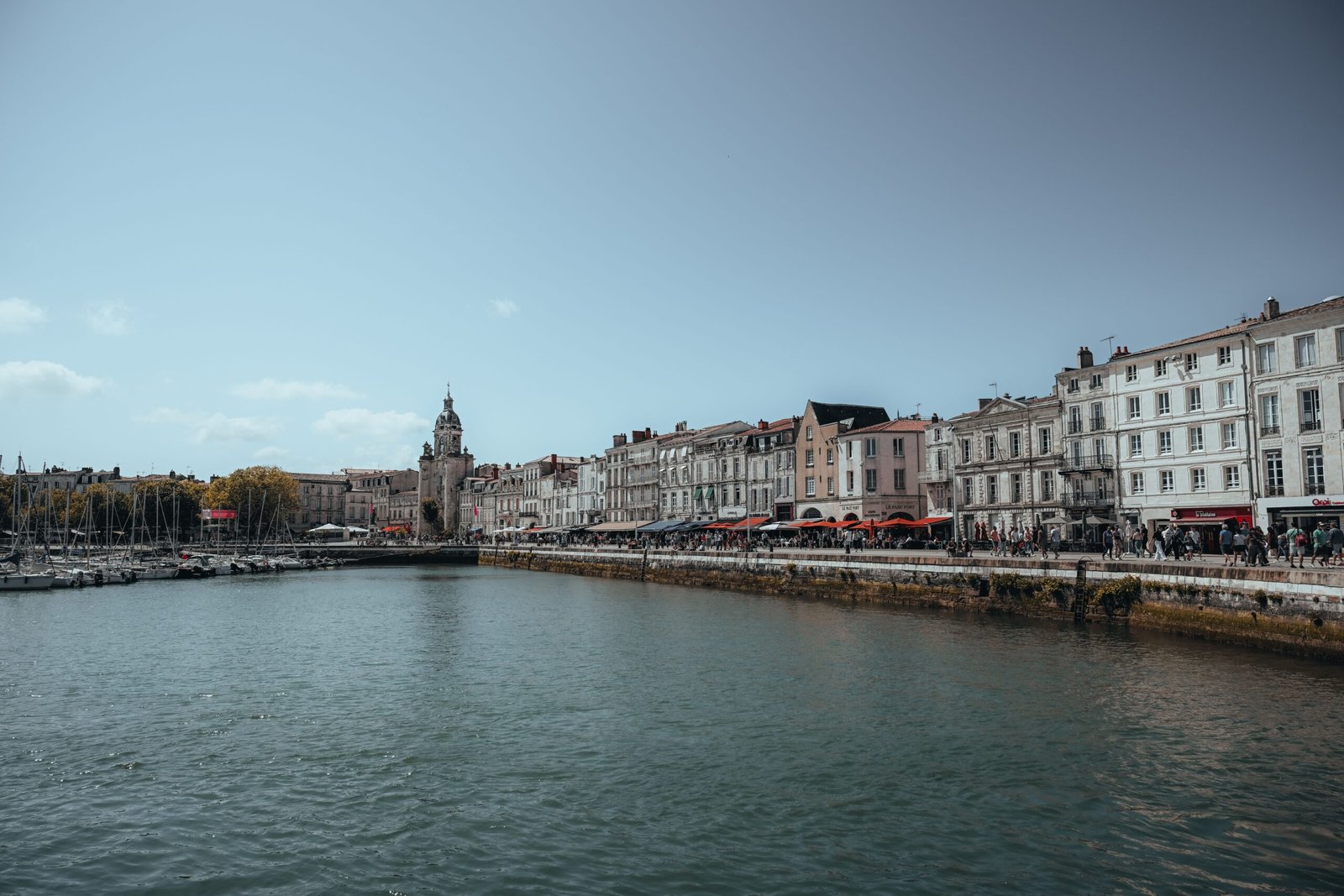 Comment financer sa dépendance à La Rochelle sans toucher à son patrimoine ?